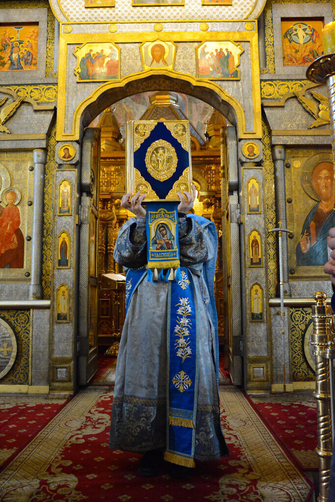 Празднование Калужской иконы Божией Матери в Пафнутиевом Боровском монастыре | Фото 2 из 10