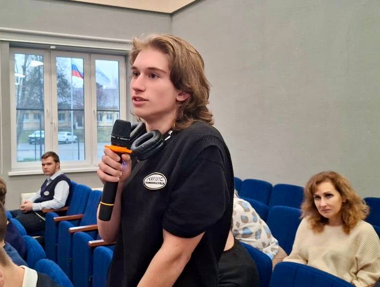 Встречи с интересными людьми: «Батюшка из трубы» иерей Алексей Скрипкин | Фото 3 из 4